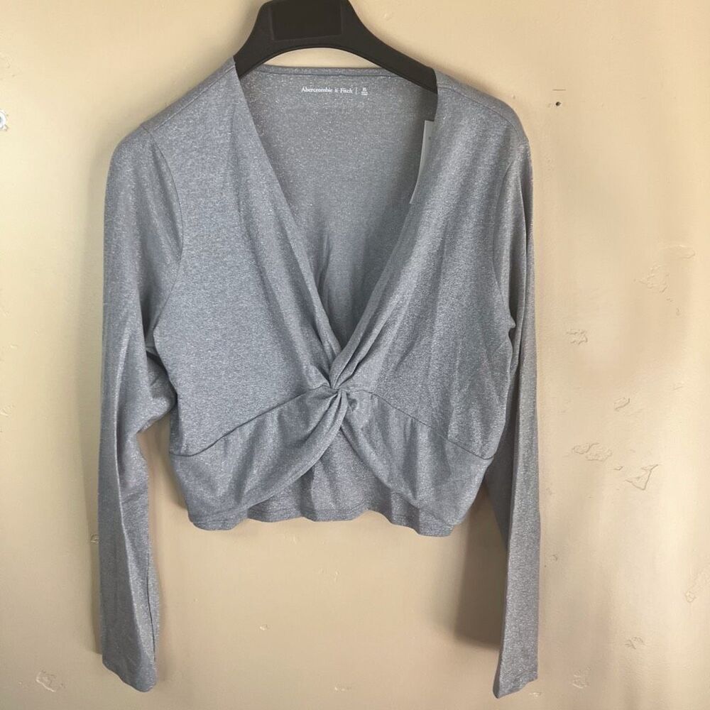 NWT Abercrombie & Fitch Womens Dressy Sparkled Cardigan Sweater‎ Size XL Silver